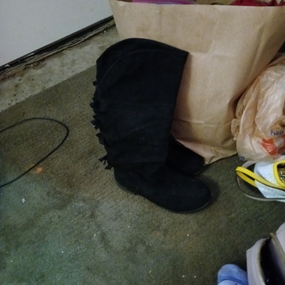 Black suede boots sz 5